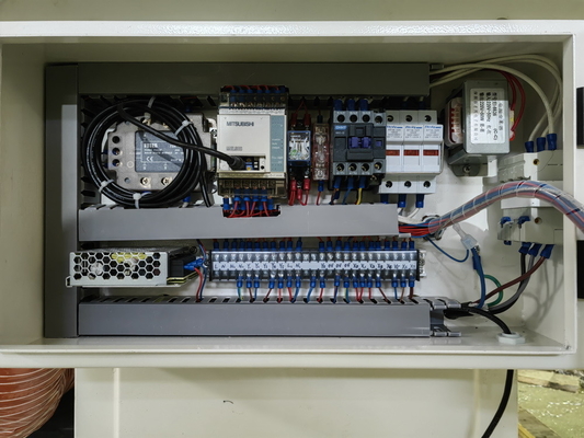 De Persmachine van de touch screendoek Automatisch voor de Pers van de Kledingstukstoom