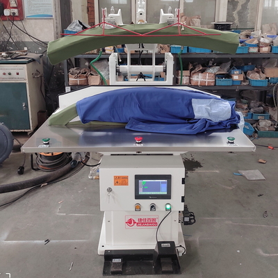 De automatische Industriële Kledingstuk het Strijken Vacuümpomp van de de Broekpersmachine van de Machinestoom